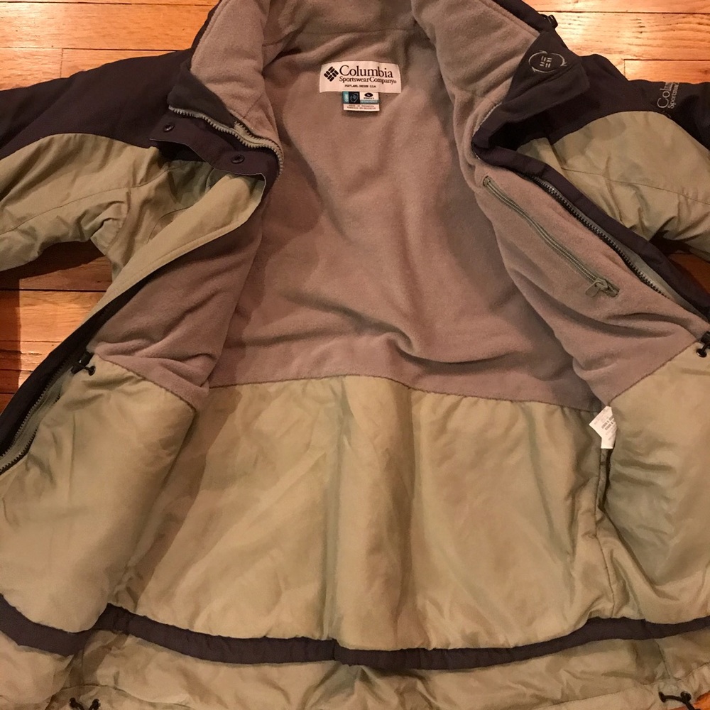 Columbia 2 Layer Jacket - image 3